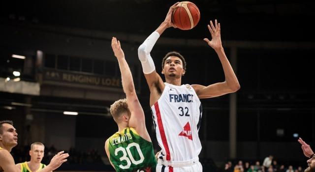 1668678301418008204.jpg 23.jpg